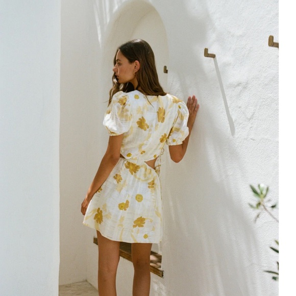 Sabo Skirt- Reina Cutout Dress - Picture 3 of 4